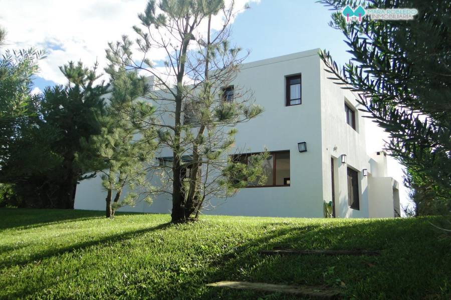 Costa Esmeralda,Buenos Aires,Argentina,4 Bedrooms Bedrooms,3 BathroomsBathrooms,Casas,SENDEROS 1 LOTE 114,5596