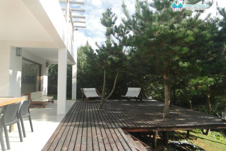 Costa Esmeralda,Buenos Aires,Argentina,4 Bedrooms Bedrooms,3 BathroomsBathrooms,Casas,SENDEROS 1 LOTE 114,5596