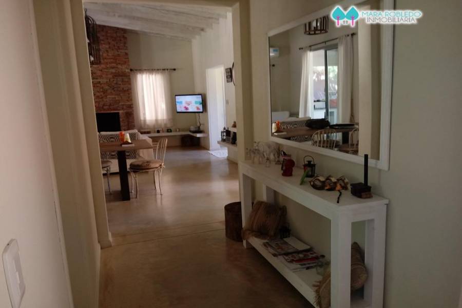 Costa Esmeralda,Buenos Aires,Argentina,4 Bedrooms Bedrooms,3 BathroomsBathrooms,Casas,SENDEROS 1 LOTE 124,5597