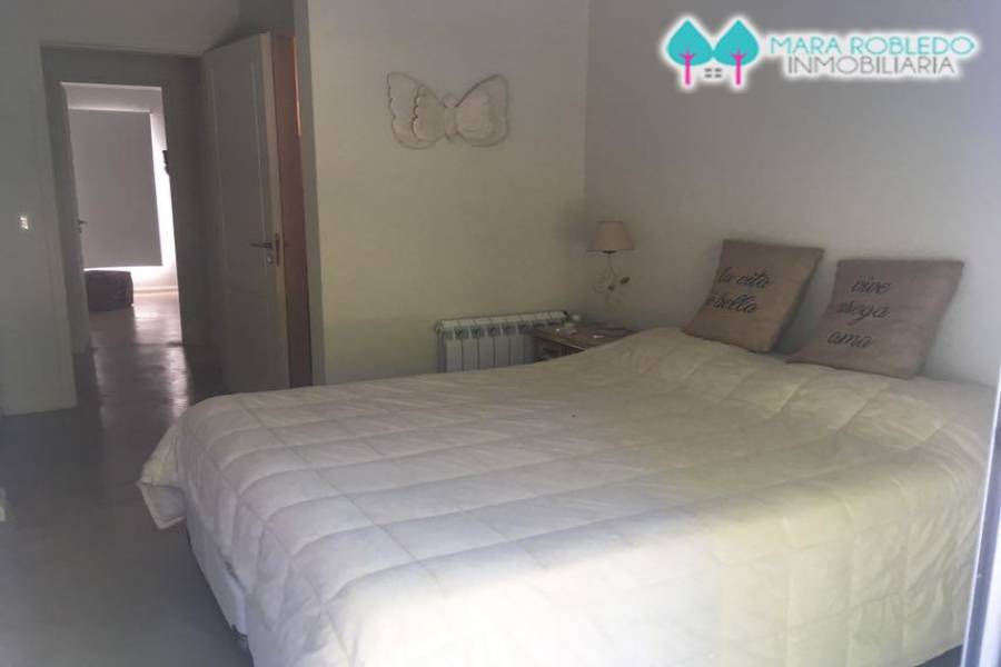 Costa Esmeralda,Buenos Aires,Argentina,4 Bedrooms Bedrooms,3 BathroomsBathrooms,Casas,SENDEROS 1 LOTE 124,5597