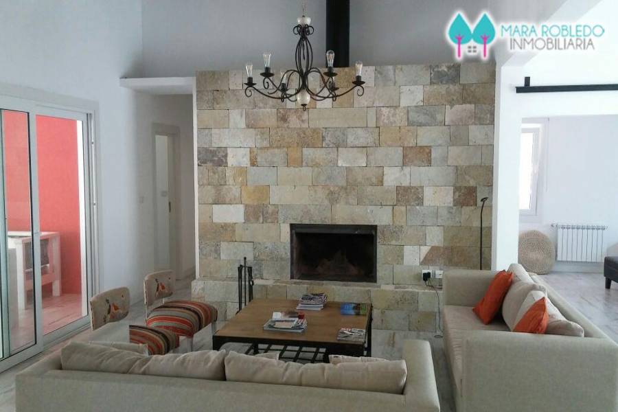 Costa Esmeralda,Buenos Aires,Argentina,4 Bedrooms Bedrooms,4 BathroomsBathrooms,Casas,SENDEROS 1 LOTE 65,5603