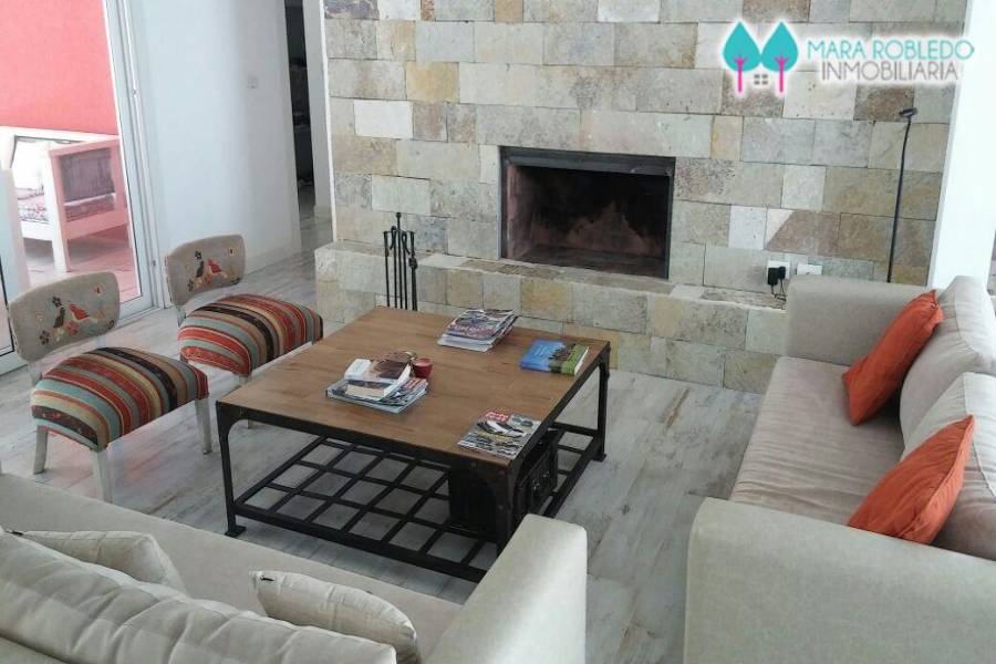 Costa Esmeralda,Buenos Aires,Argentina,4 Bedrooms Bedrooms,4 BathroomsBathrooms,Casas,SENDEROS 1 LOTE 65,5603