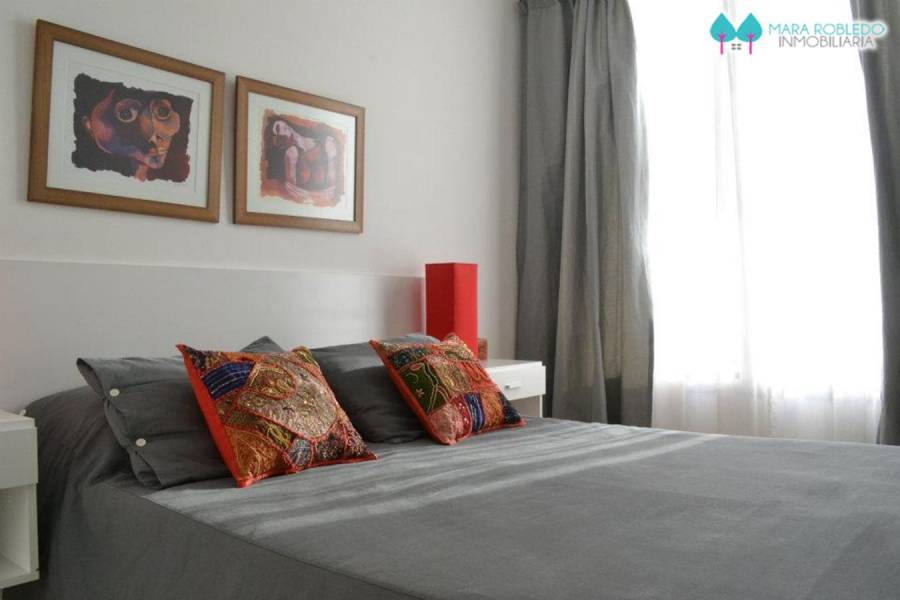 Pinamar,Buenos Aires,Argentina,2 Bedrooms Bedrooms,1 BañoBathrooms,Apartamentos,ALMEJAS 20 2° PISO,5619
