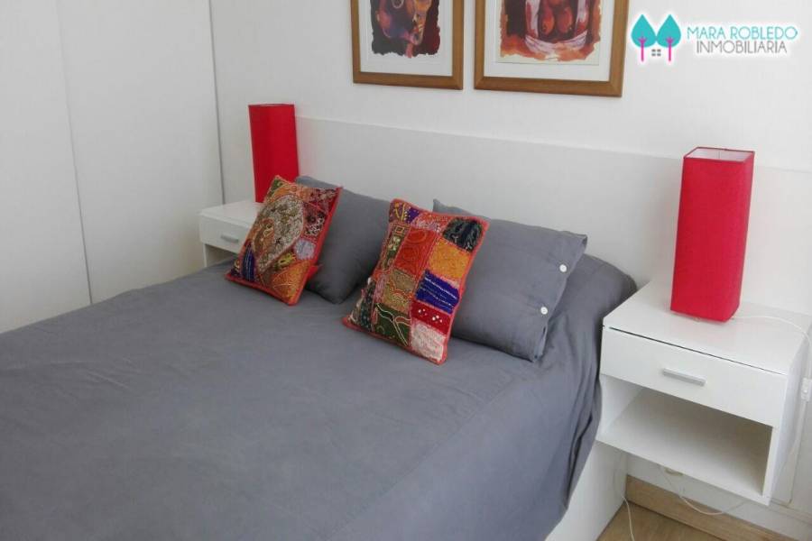 Pinamar,Buenos Aires,Argentina,2 Bedrooms Bedrooms,1 BañoBathrooms,Apartamentos,ALMEJAS 20 2° PISO,5619