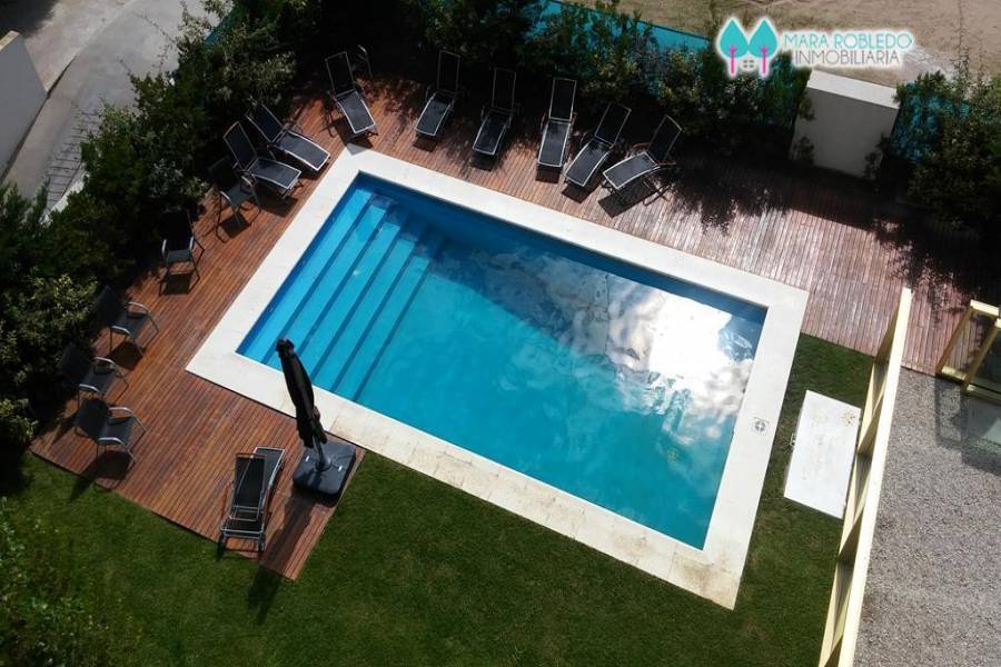 Pinamar,Buenos Aires,Argentina,2 Bedrooms Bedrooms,2 BathroomsBathrooms,Apartamentos,AV BUNGE 1897,5623
