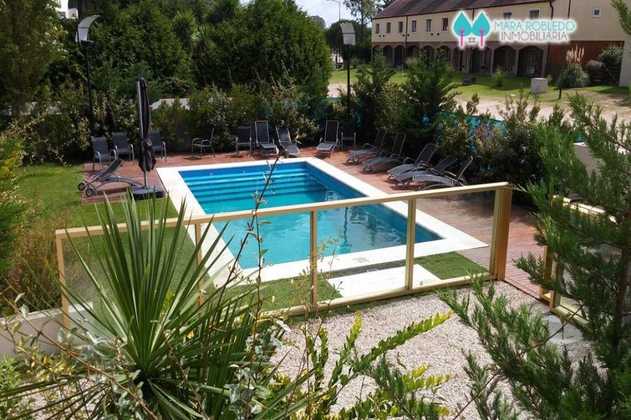 Pinamar,Buenos Aires,Argentina,2 Bedrooms Bedrooms,2 BathroomsBathrooms,Apartamentos,AV BUNGE 1897,5623