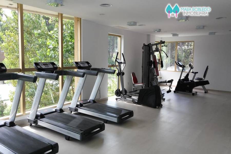 Pinamar,Buenos Aires,Argentina,2 Bedrooms Bedrooms,2 BathroomsBathrooms,Apartamentos,AV BUNGE 1897,5623