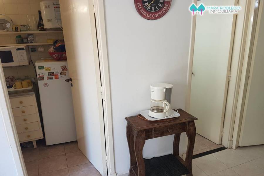 Pinamar,Buenos Aires,Argentina,1 Dormitorio Bedrooms,1 BañoBathrooms,Apartamentos,AV DEL MAR 1932,5627