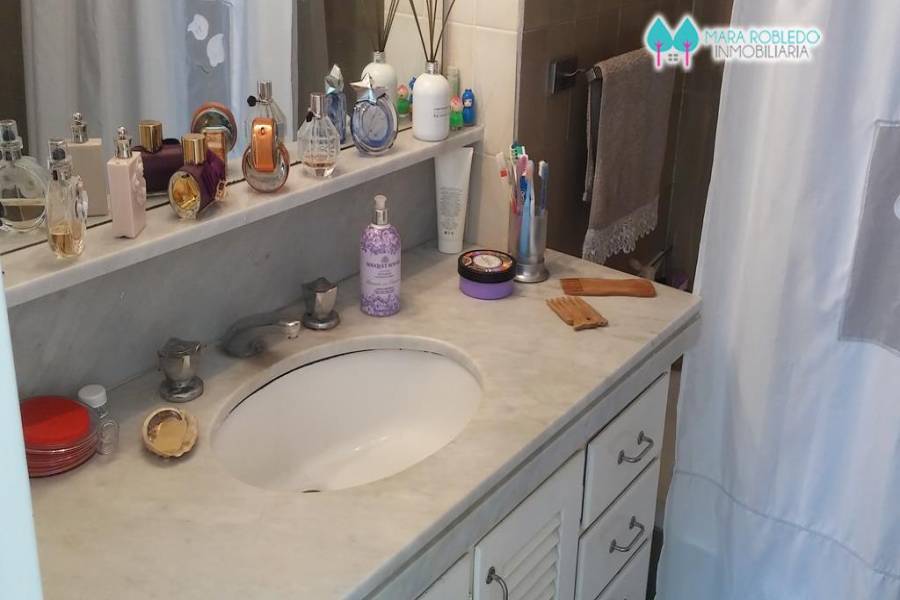 Pinamar,Buenos Aires,Argentina,2 Bedrooms Bedrooms,2 BathroomsBathrooms,Apartamentos,AV. BUNGE 17 PISO 2°,5641