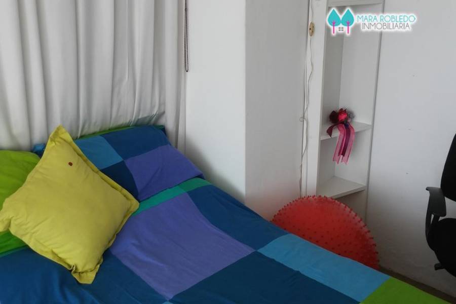 Pinamar,Buenos Aires,Argentina,2 Bedrooms Bedrooms,2 BathroomsBathrooms,Apartamentos,AV. BUNGE 17 PISO 2°,5641