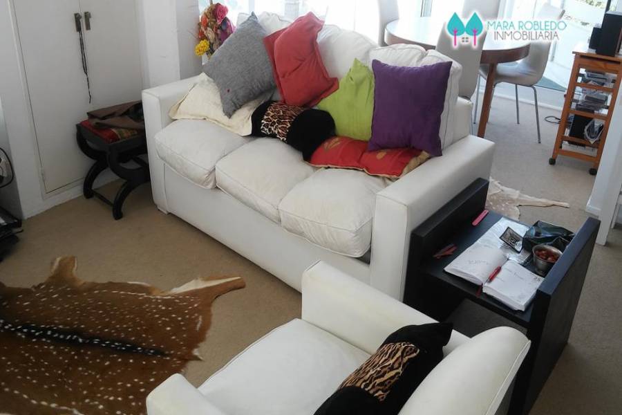 Pinamar,Buenos Aires,Argentina,2 Bedrooms Bedrooms,2 BathroomsBathrooms,Apartamentos,AV. BUNGE 17 PISO 2°,5641