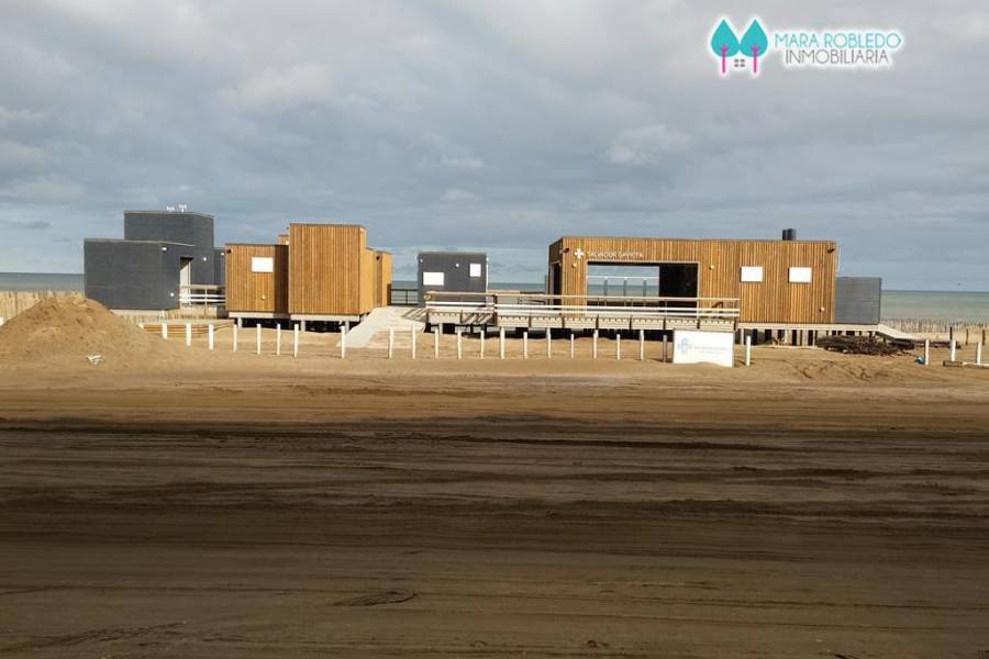 Pinamar,Buenos Aires,Argentina,2 Bedrooms Bedrooms,2 BathroomsBathrooms,Apartamentos,AV. MAR 2100 DPTO 14,5644