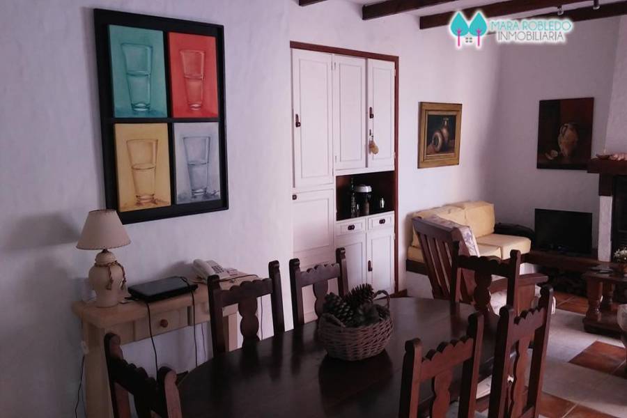 Pinamar,Buenos Aires,Argentina,2 Bedrooms Bedrooms,2 BathroomsBathrooms,Apartamentos,AV. MAR 2100 DPTO 14,5644