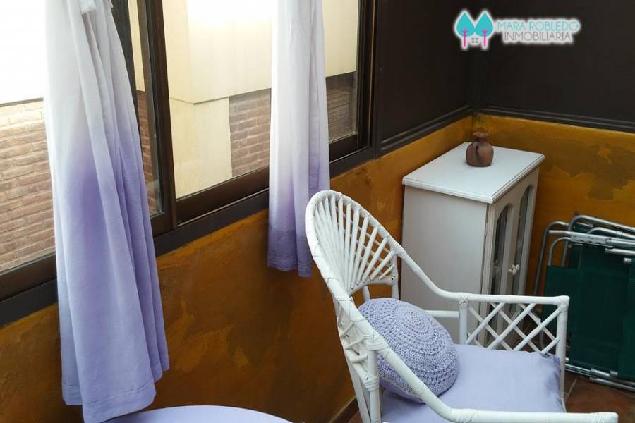 Pinamar,Buenos Aires,Argentina,2 Bedrooms Bedrooms,2 BathroomsBathrooms,Apartamentos,AV. MAR 2100 DPTO 14,5644