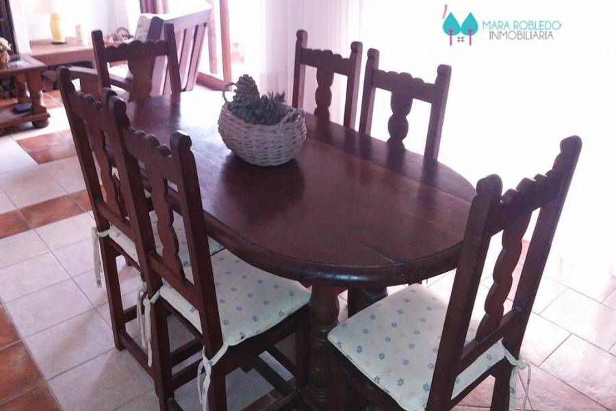 Pinamar,Buenos Aires,Argentina,2 Bedrooms Bedrooms,2 BathroomsBathrooms,Apartamentos,AV. MAR 2100 DPTO 14,5644
