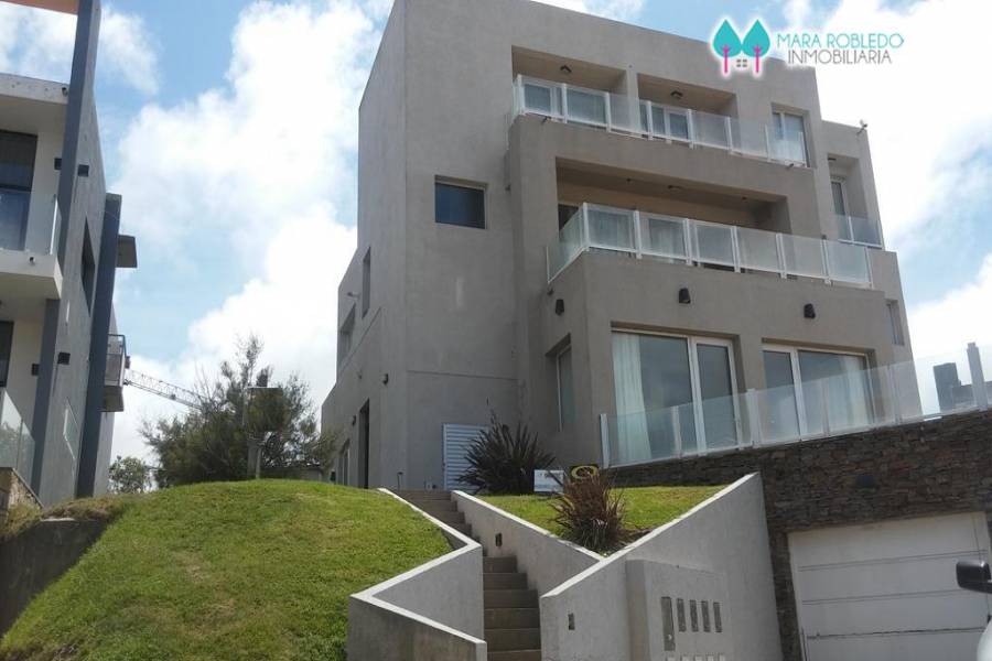 Pinamar,Buenos Aires,Argentina,2 Bedrooms Bedrooms,2 BathroomsBathrooms,Apartamentos,CARACOL 97 ,5652