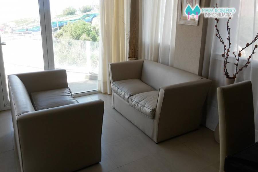 Pinamar,Buenos Aires,Argentina,2 Bedrooms Bedrooms,2 BathroomsBathrooms,Apartamentos,CARACOL 97 ,5652