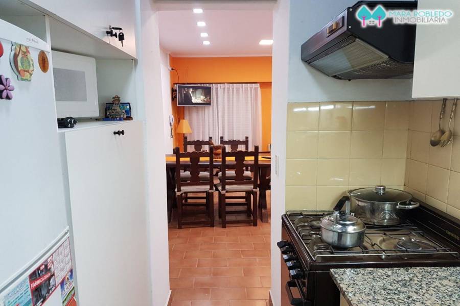 Pinamar,Buenos Aires,Argentina,2 Bedrooms Bedrooms,2 BathroomsBathrooms,Apartamentos,CORNALITO ,5654