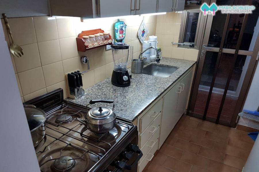 Pinamar,Buenos Aires,Argentina,2 Bedrooms Bedrooms,2 BathroomsBathrooms,Apartamentos,CORNALITO ,5654