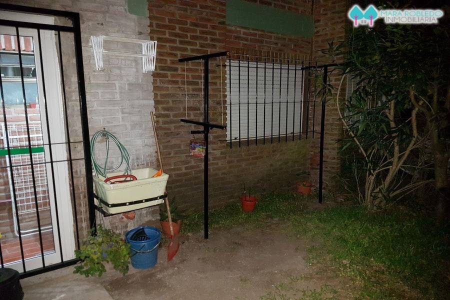 Pinamar,Buenos Aires,Argentina,2 Bedrooms Bedrooms,2 BathroomsBathrooms,Apartamentos,CORNALITO ,5654