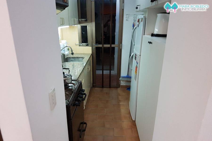 Pinamar,Buenos Aires,Argentina,2 Bedrooms Bedrooms,2 BathroomsBathrooms,Apartamentos,CORNALITO ,5654