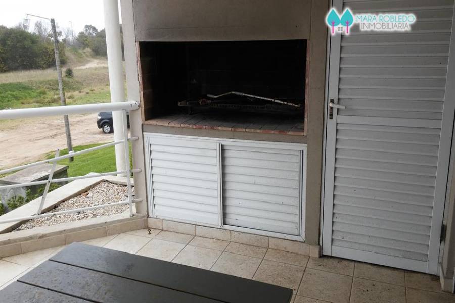 Pinamar,Buenos Aires,Argentina,2 Bedrooms Bedrooms,2 BathroomsBathrooms,Apartamentos,DE LA TIJERETA ,1,5657