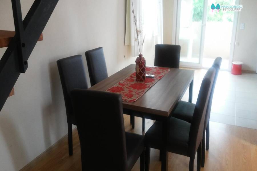 Pinamar,Buenos Aires,Argentina,2 Bedrooms Bedrooms,2 BathroomsBathrooms,Apartamentos,DEL CAZON ,5678