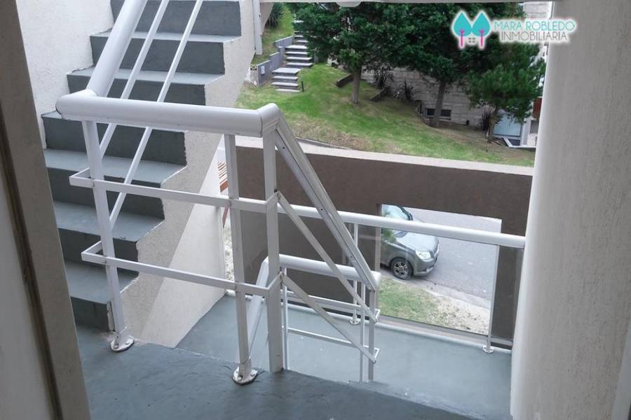 Pinamar,Buenos Aires,Argentina,1 Dormitorio Bedrooms,1 BañoBathrooms,Apartamentos,DEL ODISEO ,2,5685