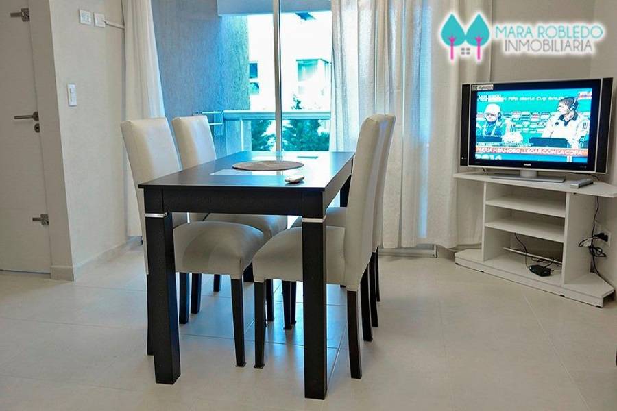 Pinamar,Buenos Aires,Argentina,1 Dormitorio Bedrooms,1 BañoBathrooms,Apartamentos,DEL ODISEO ,2,5685