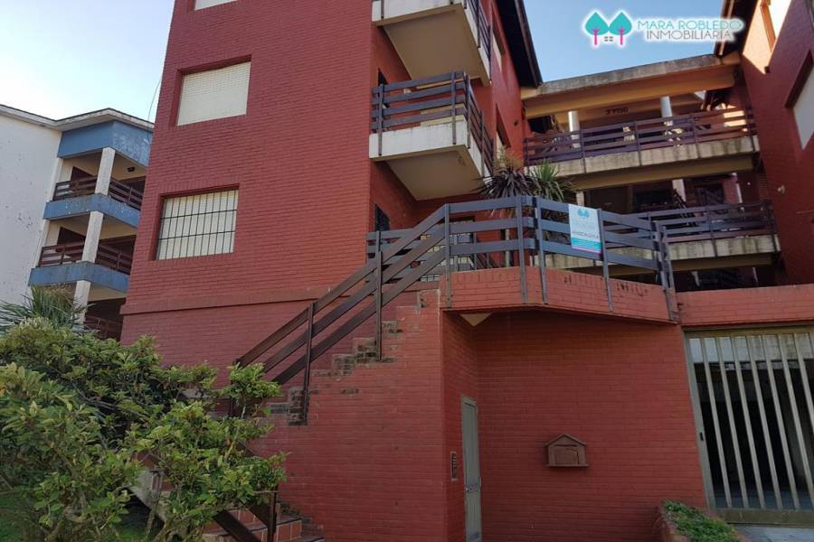 Pinamar,Buenos Aires,Argentina,2 Bedrooms Bedrooms,2 BathroomsBathrooms,Apartamentos,DUNAS ,1,5688