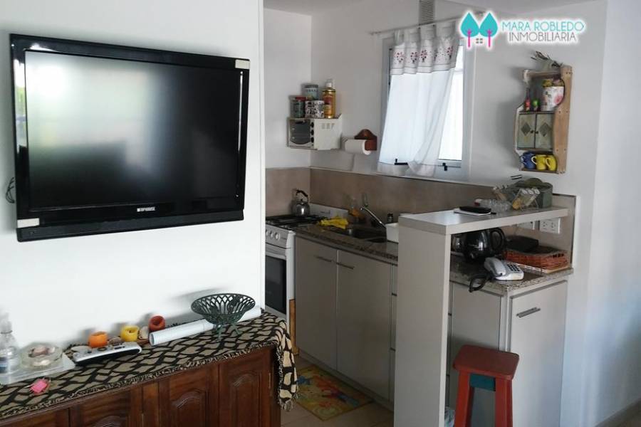 Pinamar,Buenos Aires,Argentina,2 Bedrooms Bedrooms,1 BañoBathrooms,Casas,EOLO ,2,5689