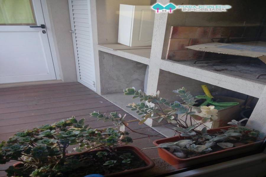 Pinamar,Buenos Aires,Argentina,2 Bedrooms Bedrooms,1 BañoBathrooms,Casas,EOLO ,2,5689