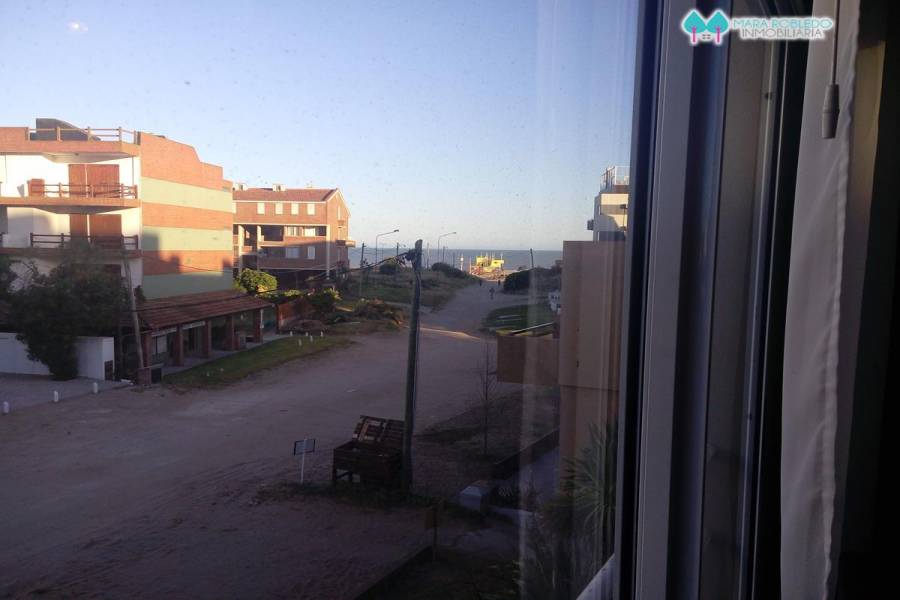 Pinamar,Buenos Aires,Argentina,2 Bedrooms Bedrooms,1 BañoBathrooms,Casas,EOLO ,2,5689
