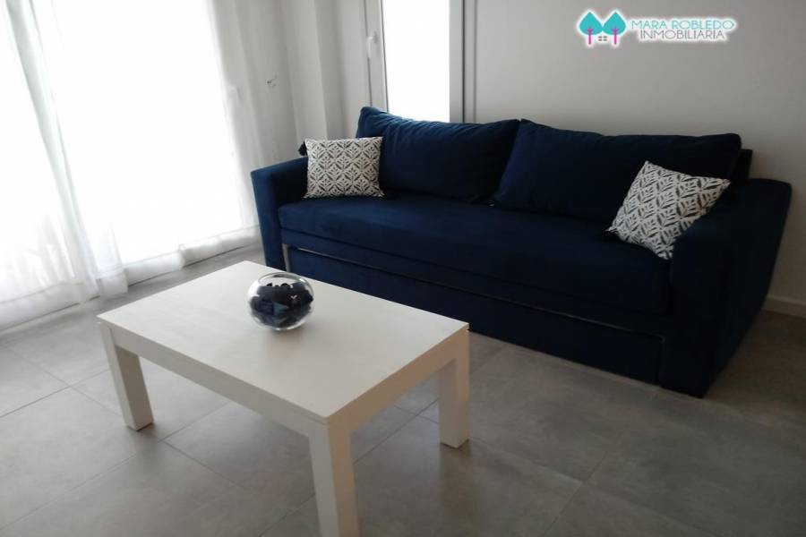 Pinamar,Buenos Aires,Argentina,4 Bedrooms Bedrooms,3 BathroomsBathrooms,Apartamentos,GOLF 2G,5693