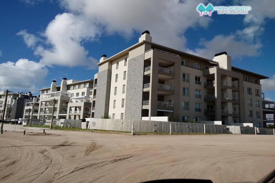 Pinamar,Buenos Aires,Argentina,4 Bedrooms Bedrooms,3 BathroomsBathrooms,Apartamentos,GOLF 2G,5693