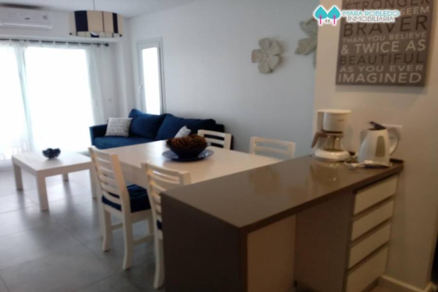 Pinamar,Buenos Aires,Argentina,4 Bedrooms Bedrooms,3 BathroomsBathrooms,Apartamentos,GOLF 2G,5693