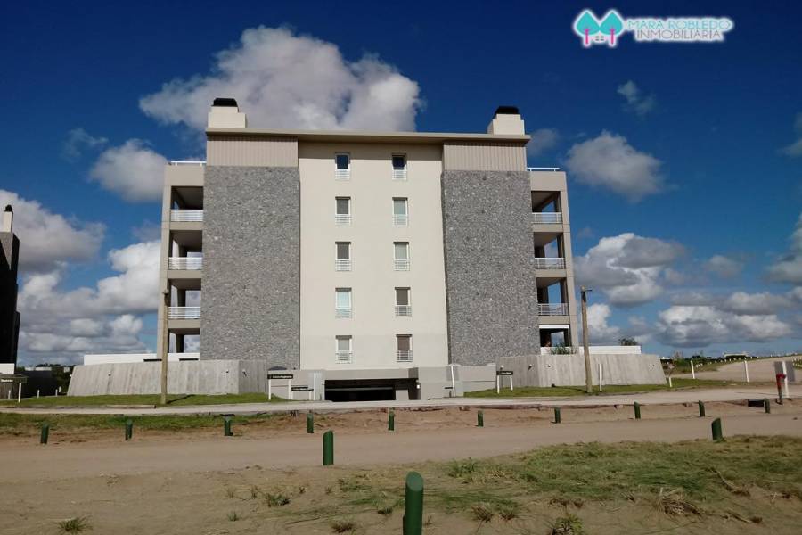 Pinamar,Buenos Aires,Argentina,4 Bedrooms Bedrooms,3 BathroomsBathrooms,Apartamentos,GOLF 2G,5693