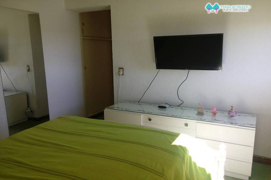 Pinamar,Buenos Aires,Argentina,2 Bedrooms Bedrooms,1 BañoBathrooms,Apartamentos,JASON ,5697