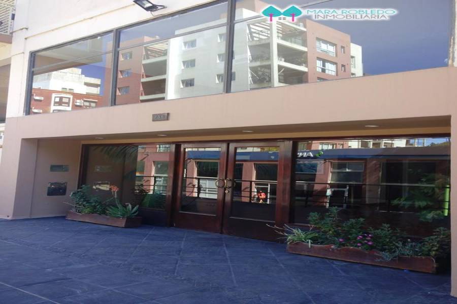 Pinamar,Buenos Aires,Argentina,2 Bedrooms Bedrooms,1 BañoBathrooms,Apartamentos,JASON ,5697