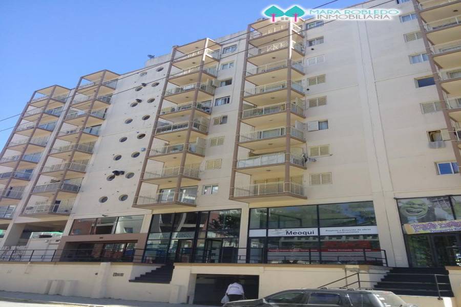 Pinamar,Buenos Aires,Argentina,2 Bedrooms Bedrooms,1 BañoBathrooms,Apartamentos,JASON ,5697
