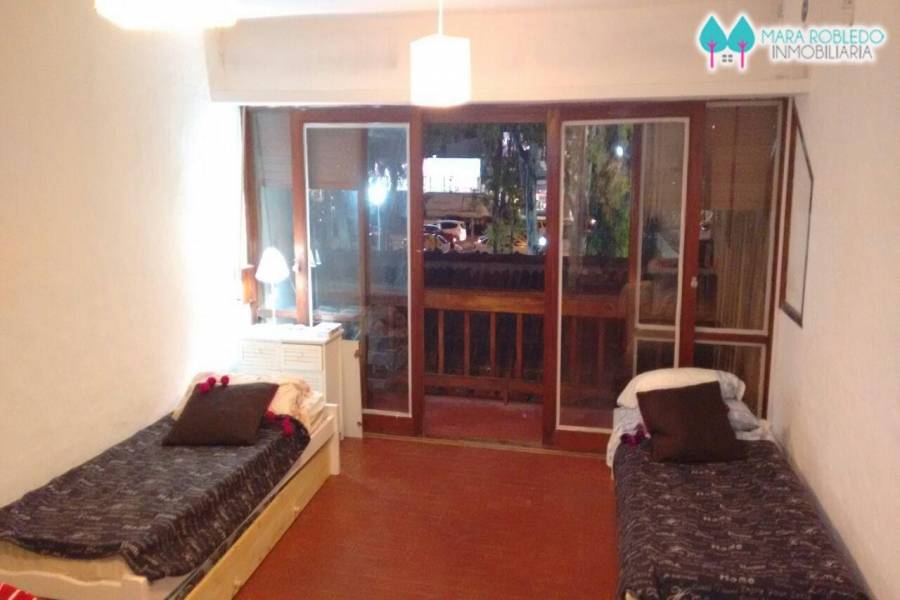 Pinamar,Buenos Aires,Argentina,1 Dormitorio Bedrooms,1 BañoBathrooms,Apartamentos,JONAS ,5698