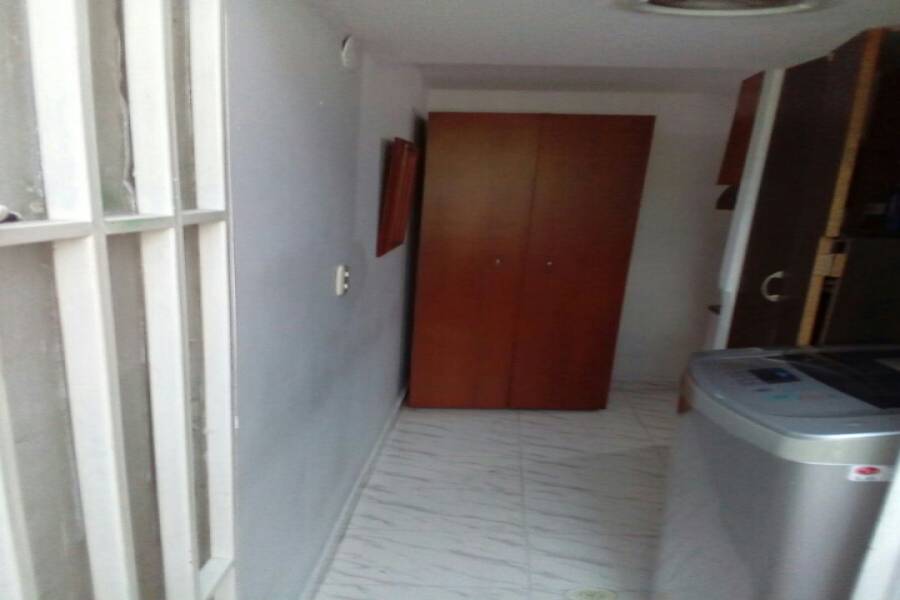 Cali,Valle del Cauca,Colombia,2 Bedrooms Bedrooms,2 BathroomsBathrooms,Apartamentos,U. R. PALMARES DE SALOMIA,44,1,5710