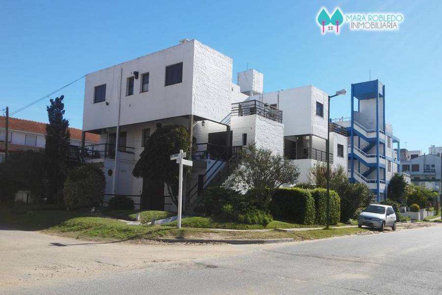 Pinamar,Buenos Aires,Argentina,2 Bedrooms Bedrooms,1 BañoBathrooms,Apartamentos,SIMBAD EL MARINO ,5714