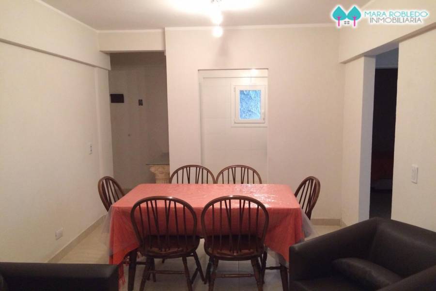 Pinamar,Buenos Aires,Argentina,2 Bedrooms Bedrooms,1 BañoBathrooms,Apartamentos,TRITONES ,1,5720