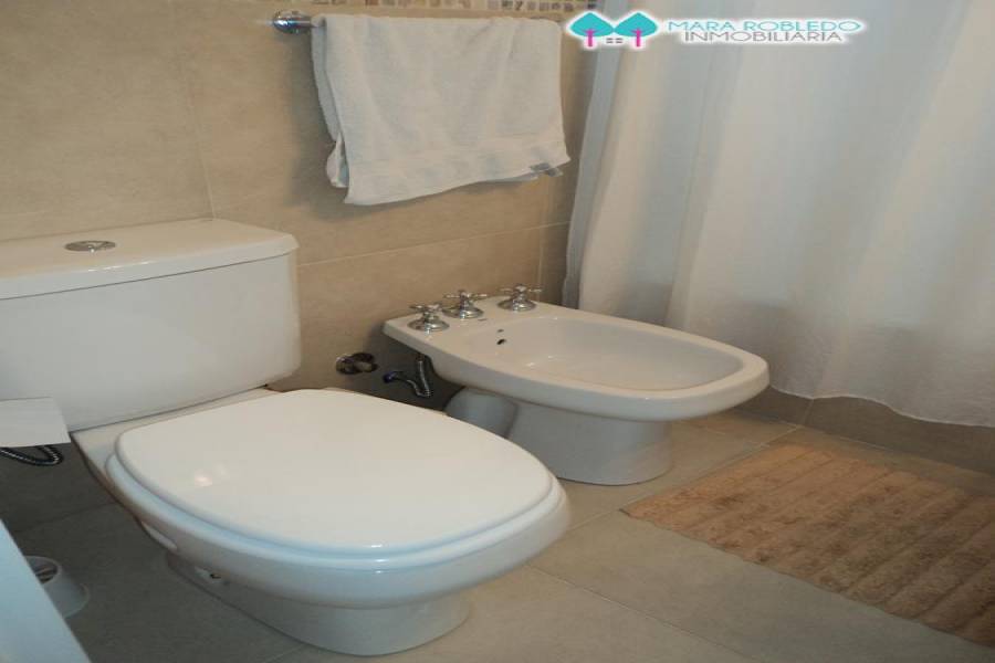 Pinamar,Buenos Aires,Argentina,2 Bedrooms Bedrooms,1 BañoBathrooms,Apartamentos,TRITONES ,1,5720