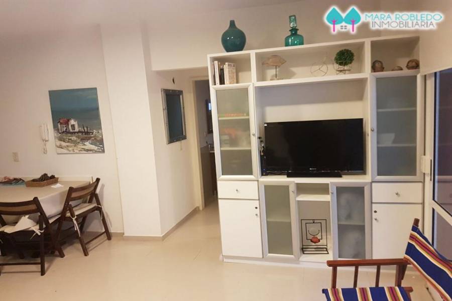 Pinamar,Buenos Aires,Argentina,1 Dormitorio Bedrooms,1 BañoBathrooms,Apartamentos,VALLE FERTIL,5721