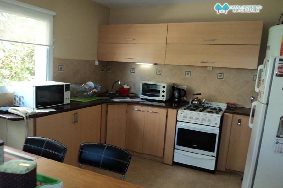 Pinamar,Buenos Aires,Argentina,3 Bedrooms Bedrooms,2 BathroomsBathrooms,Duplex-Triplex,MEDUSAS ,5724