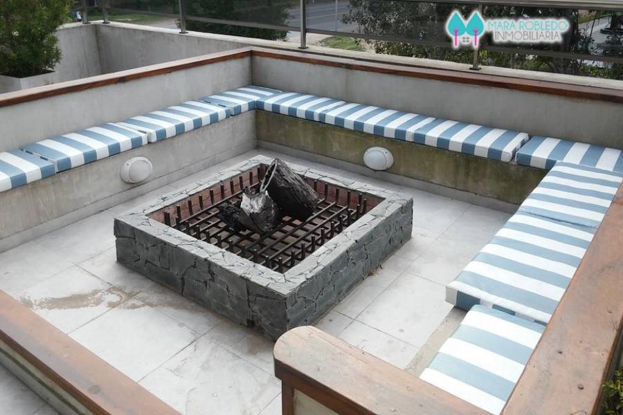 Pinamar,Buenos Aires,Argentina,2 Bedrooms Bedrooms,2 BathroomsBathrooms,Apartamentos,AV BUNGE,5733