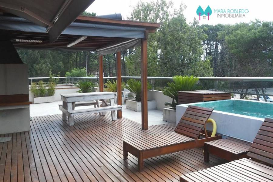 Pinamar,Buenos Aires,Argentina,2 Bedrooms Bedrooms,2 BathroomsBathrooms,Apartamentos,AV BUNGE,5733