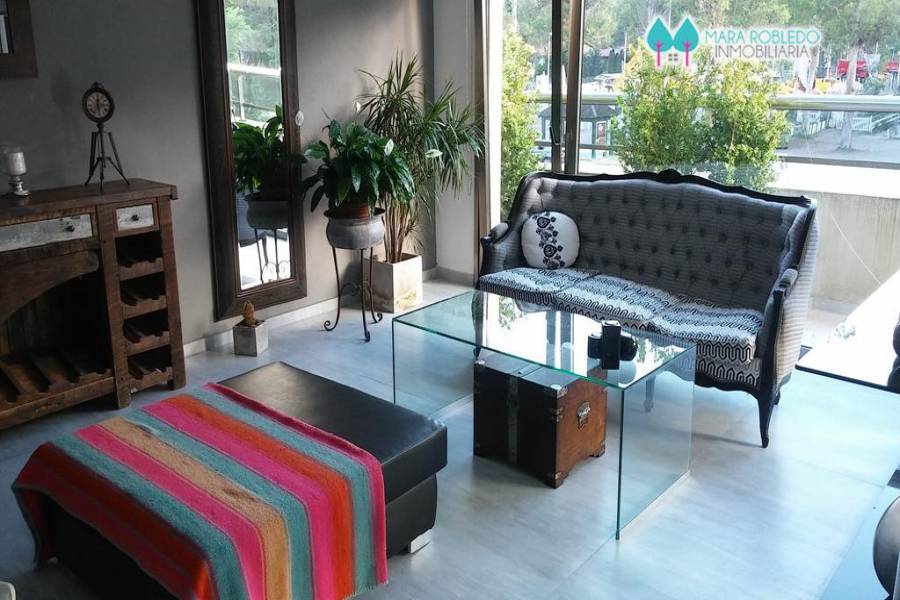 Pinamar,Buenos Aires,Argentina,2 Bedrooms Bedrooms,2 BathroomsBathrooms,Apartamentos,AV BUNGE,5733